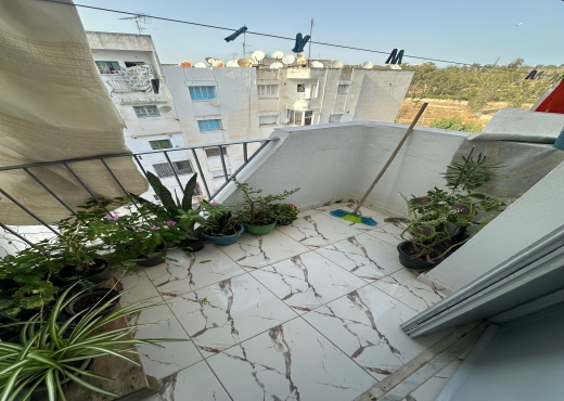 s1 au 4 eme etage sans ascenseur a nouvelle madina - Bien immobilier à {"id":3,"country_id":219,"name":"BEN AROUS","slug":"ben-arous"} - Agence Immobilière immo\'in