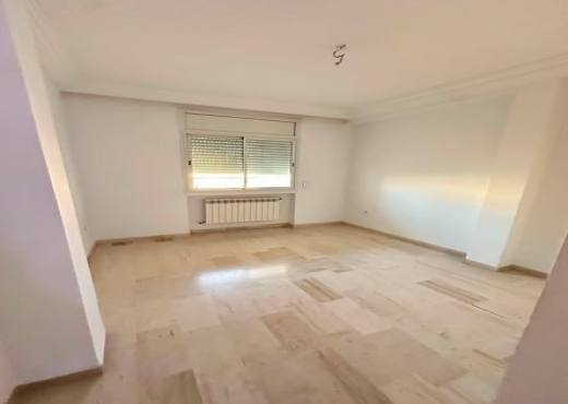 À Vendre – Appartement S3 avec place de parking - Bien immobilier à {"id":3,"country_id":219,"name":"BEN AROUS","slug":"ben-arous"} - Agence Immobilière immo\'in