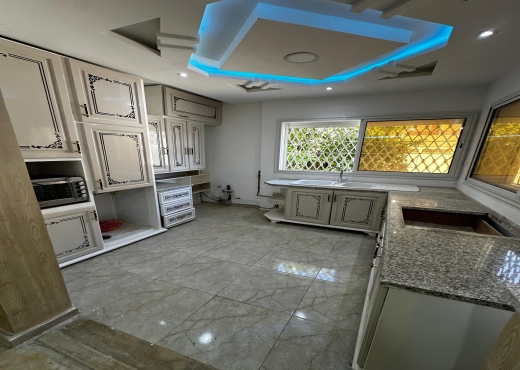 À vendre  Villa sur deux niveaux - Bien immobilier à {"id":3,"country_id":219,"name":"BEN AROUS","slug":"ben-arous"} - Image 3 - Agence Immobilière Maison Plus Elite