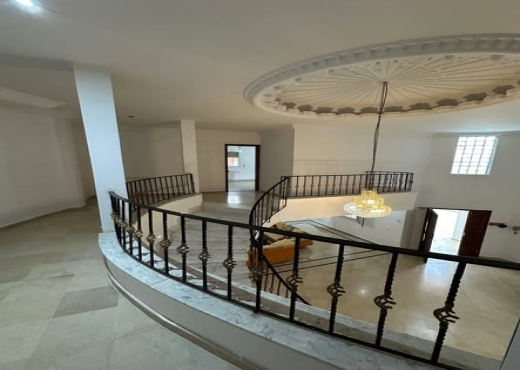 A louer un duplex spacieuse de type s+4 - Bien immobilier à {"id":3,"country_id":219,"name":"BEN AROUS","slug":"ben-arous"} - Agence Immobilière immo\'in